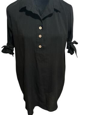 Doe & Rae Black Collared Half Sleeve Top – EUC, Size M
